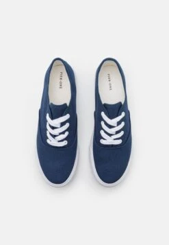 Pier One Unisex - Sneakers Laag - Dark Blue -Pier One 0265a3aa1b4e4b7f9cad7a3e386f8519