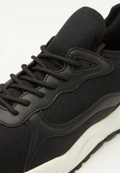 Pier One Unisex - Sneakers Laag - Black/White -Pier One 383be7e17d7b4e6fb1f7aa6c378ae4ea