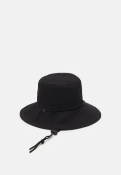 Pier One -Pier One 3dad055d731840ba930b2cd2218cd4fa