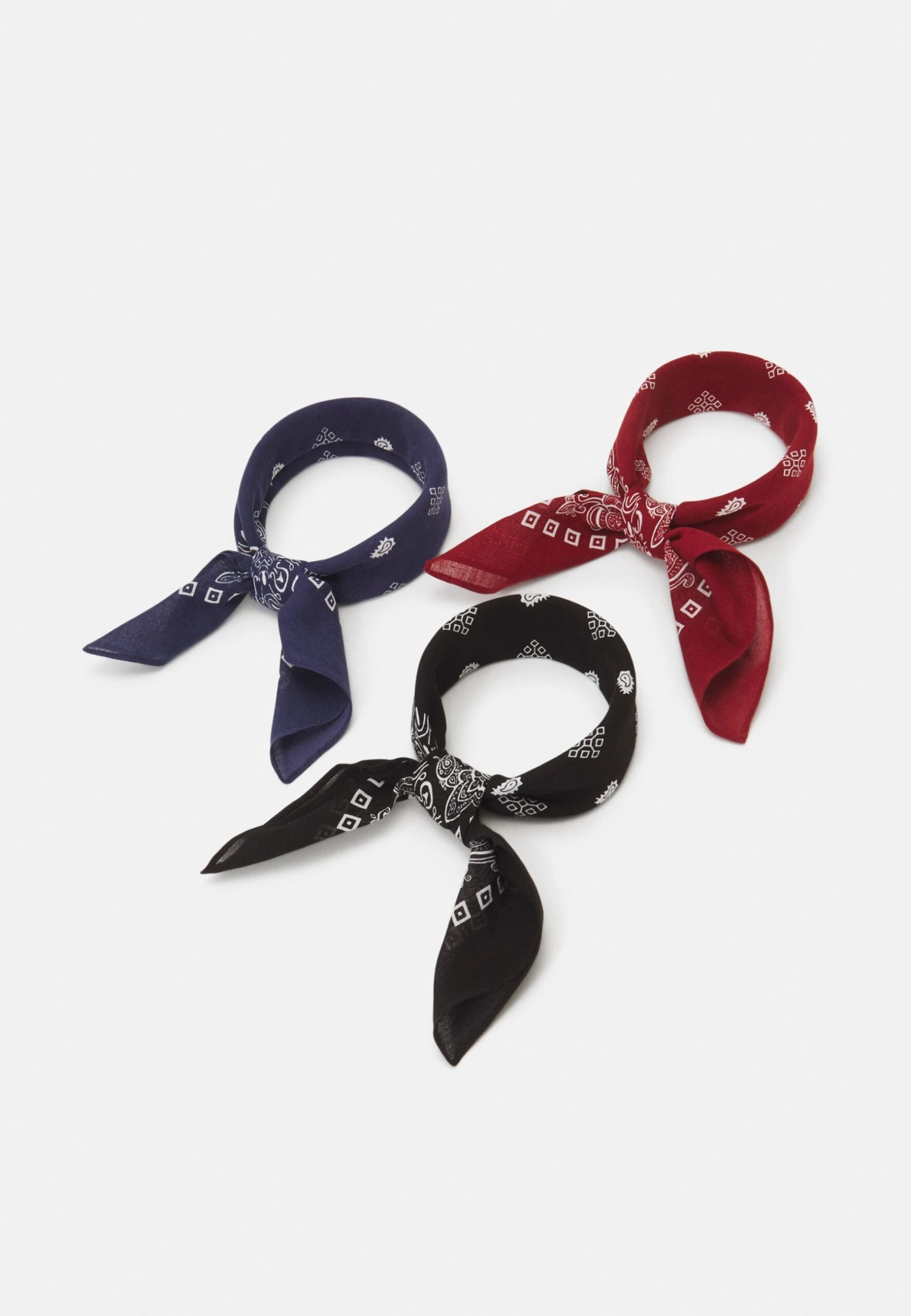 Pier One Unisex - Halsdoek - Black/Blue/Red 3 Pier One Unisex - Halsdoek - Black/Blue/Red