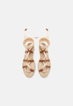 Pier One Leather - Sandalen Met Plateauzool - 003 - Off-White -Pier One e7d31b5992104938afd655aba13c57dd